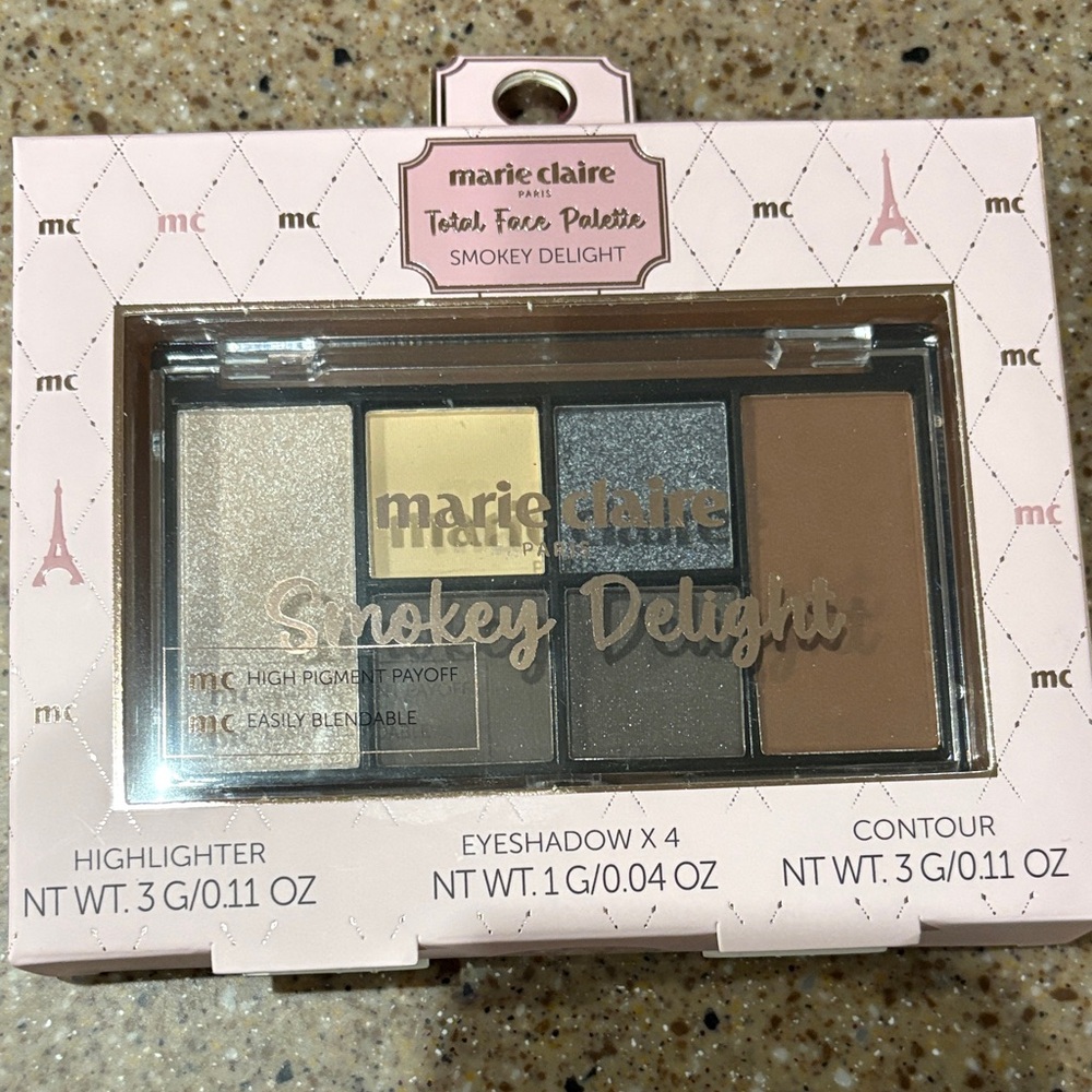 Marie claire Smokey Deligth Paris Pallet .